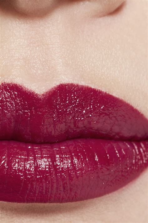 Chanel Rouge Allure Luminous Intense Lip Colour, 807 Rouge .